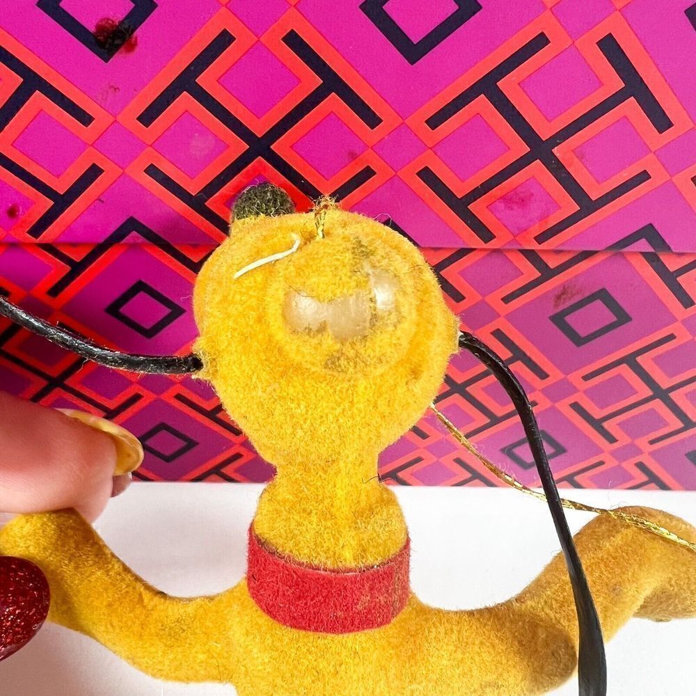 Vintage Flocked Christmas Pluto On Back Feet Walt Disney Productions Hong Kong - Picture 4 of 6